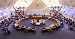 মধ্যপ্রাচ্য যুদ্ধের কারণে ডি-৮ শীর্ষ সম্মেলন স্থগিত